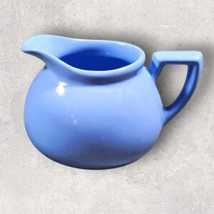Vintage Lipton's Tea Blue Ceramic Teas Creamer Pitcher Advertising '40s Drink